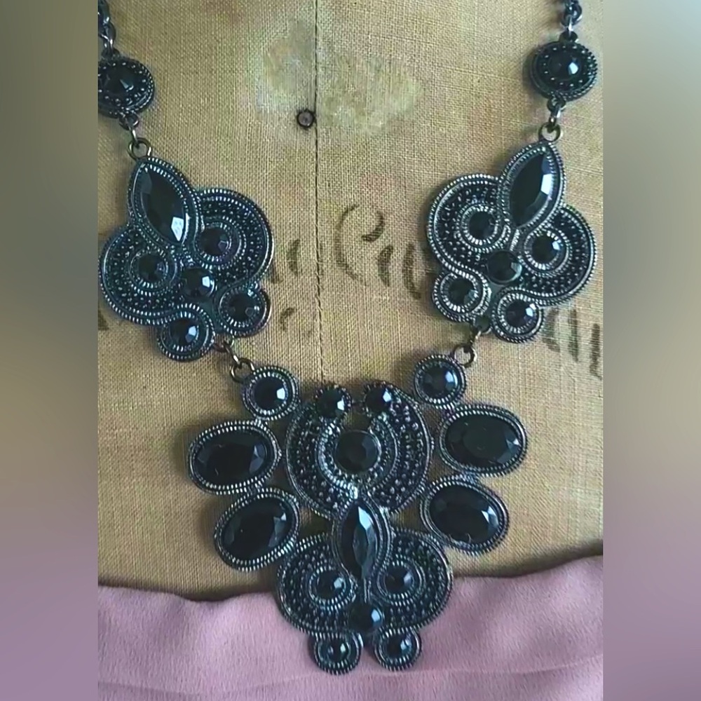Beaded Black Necklace Versatile Elegant to Boho - Picture 4 of 7
